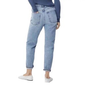 Everlane NWOT Relaxed Straight Fit Jean Size 29 Regular